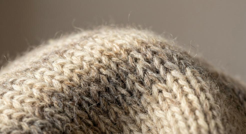 羊毛保暖弹性优势：穿出温暖又时尚的新体验第二张图