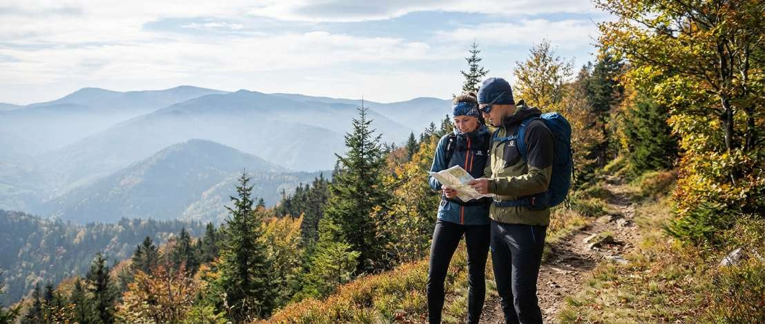 《Orienteer Mapazine》为 Salomon 打造全新 2024 秋冬型录第一张图