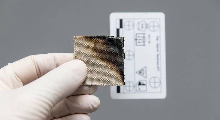 阻燃面料标准揭秘:保障安全的核心定义与实践 阻燃面料标准揭秘:保障安全的核心定义与实践第二张图