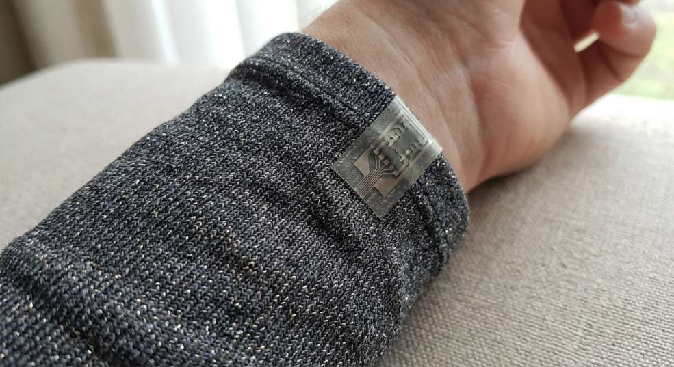 智能面料传感器:开启未来服装的智慧新纪元 智能面料传感器:开启未来服装的智慧新纪元第二张图