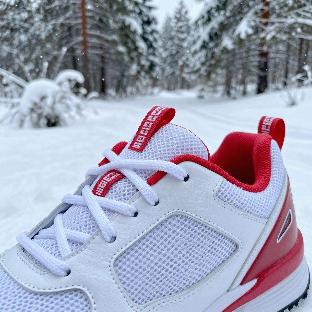 KITH x SALOMON 圣诞合作系列再曝新作第一张图