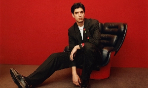 跨越文化疆界的旅程，HUGO x LES BENJAMINS 联名系列发布