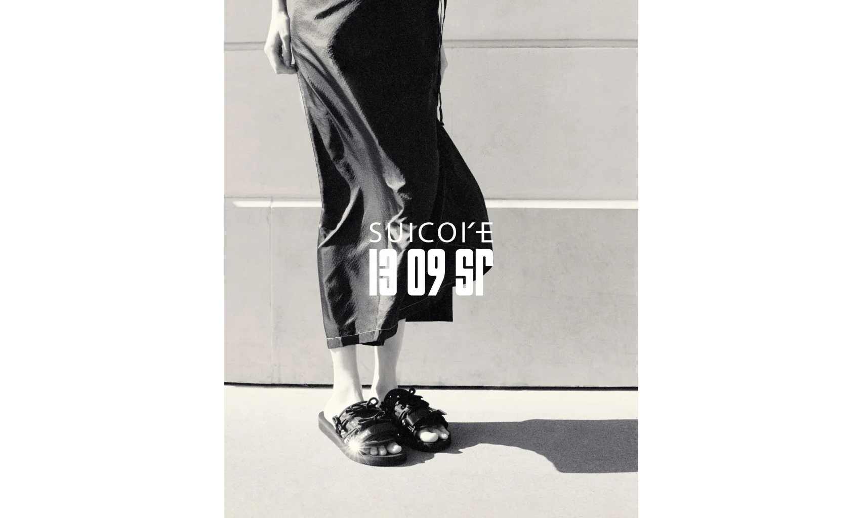 SUICOKE x 13 09 SR 合作版 MOTO 即将登场