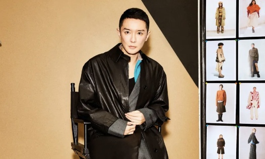 《GQ》中国版主编刘冲，接任 《VOGUE》中国版主编职位