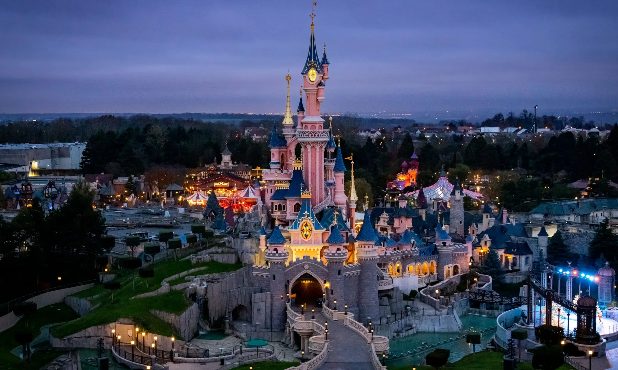 Coperni 将在巴黎迪士尼乐园举办时装秀