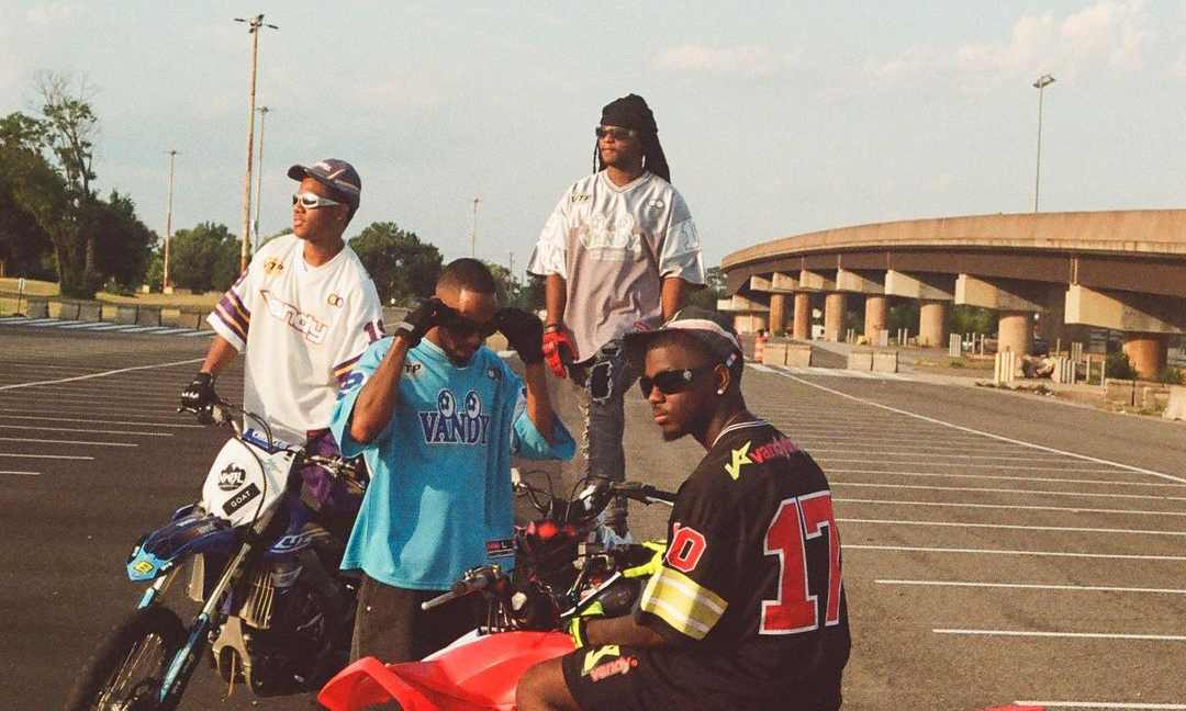 Vandy The Pink 曲棍球衣即将发售