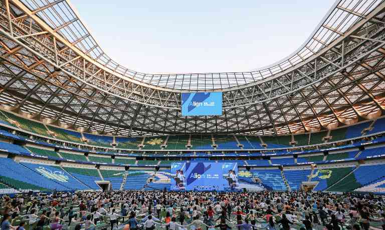 lululemon 品牌大使李宇春亮相 Align 十周年活动