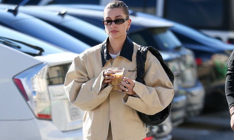 爆款谷仓夹克你不会还没上身吧？