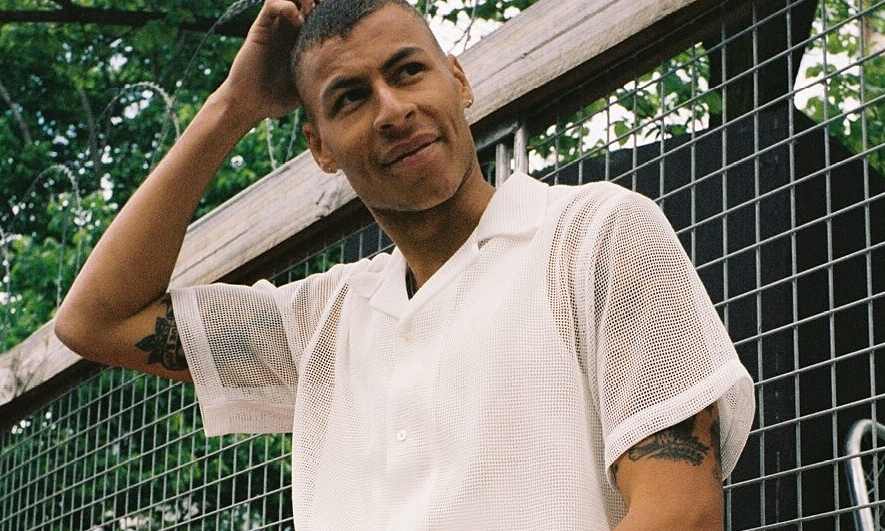 Saturdays NYC 打造全新假日造型特辑