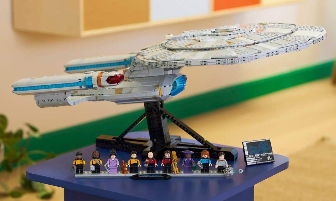 乐高推出首款《星际迷航》主题积木套装