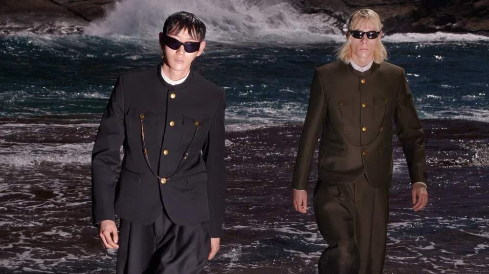 KENZO 将拆分 2025 秋冬秀场，单独展示女装系列