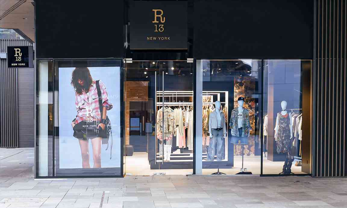 R13 中国西南地区首家精品店盛大启幕